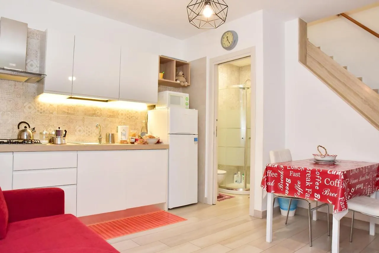 Vecchia Napoli - Anticaglia Apartment 0*, Naples Italy